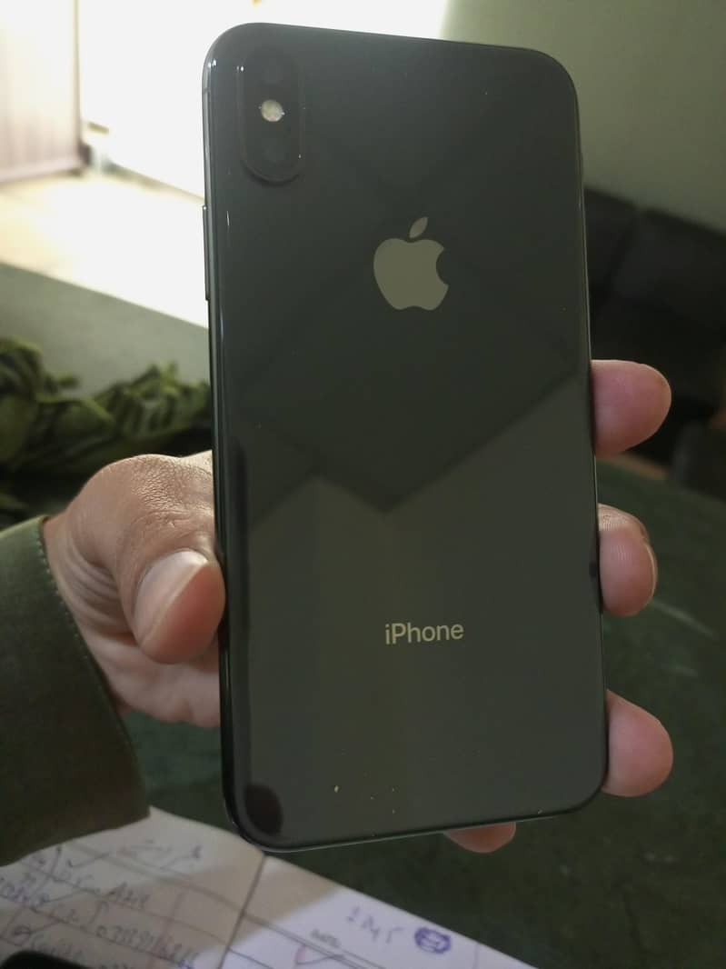 Apple iPhone X 1