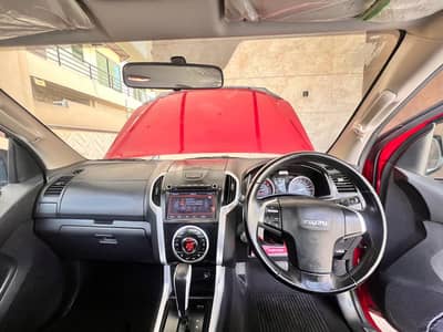 Isuzu D-Max V-Cross 2019
