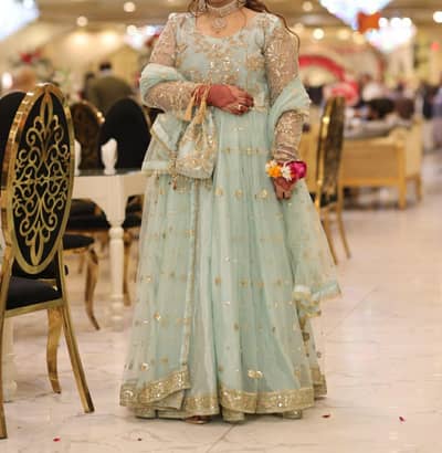 wedding dress