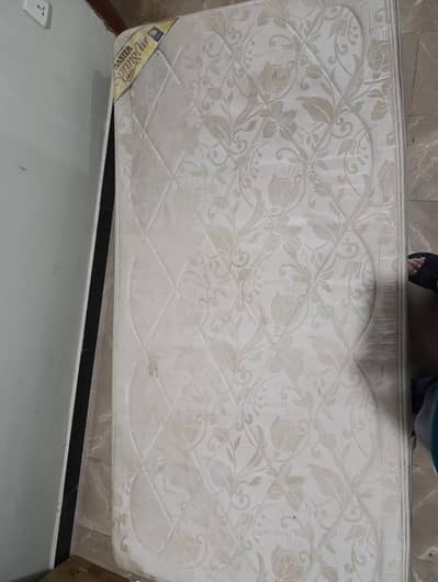 Master molty foam spring single mattress