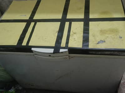 haeir deep freezer for sale single door
