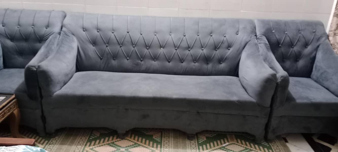 cousin sofa 4