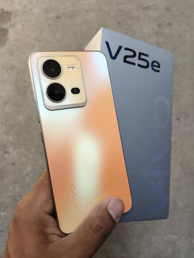 Vivo V25e full Box 8/128 Finger Display