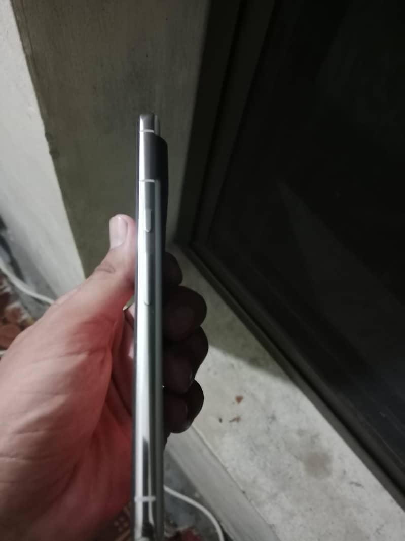 Google Pixel 8 Pro 5