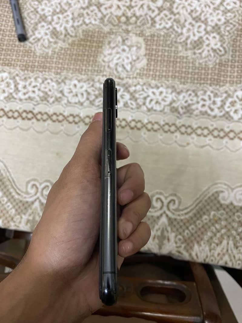 Apple iPhone X 2
