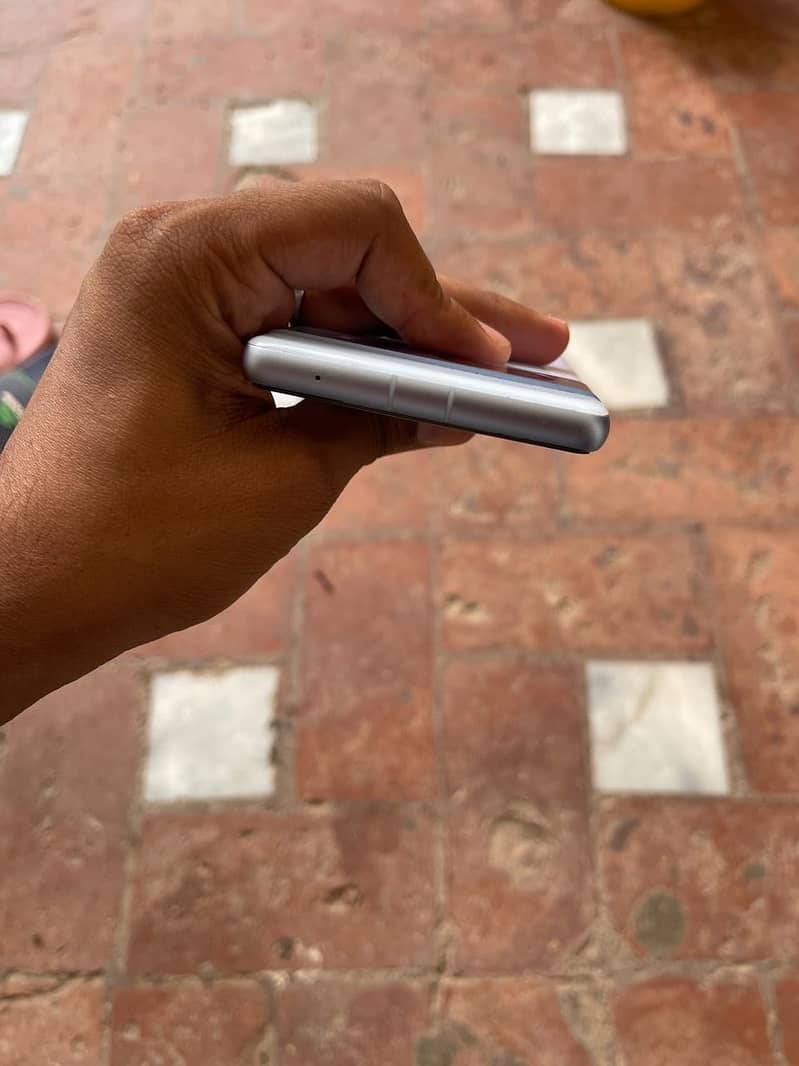 Google Pixel 7a 1