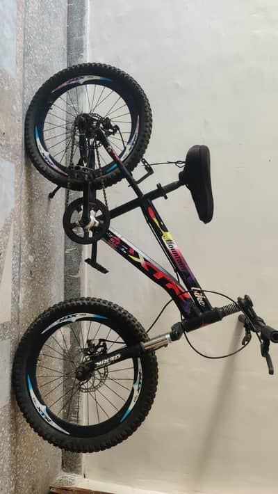 XTR Mountain Bike – Disc Brakes – Good Condition For Kids Also