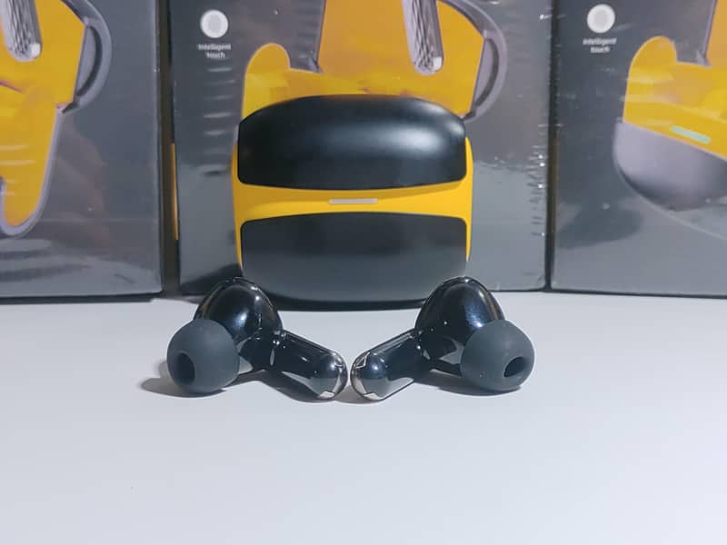 Bumble Bee Earbuds 5