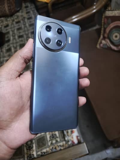 Tecno Spark 20 Pro Plus