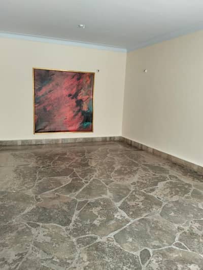 200 Yards Portion Available for Rent Gulshan-e-Kaneez Fatima Society, Block 1 Your dream home in a peaceful, safe and family-friendly environment!