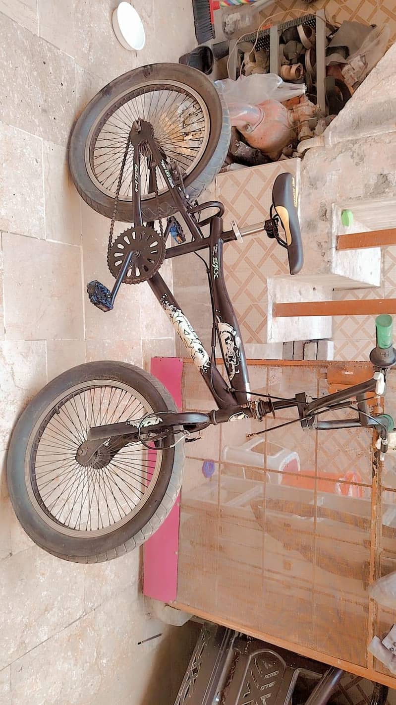 black cycle 1