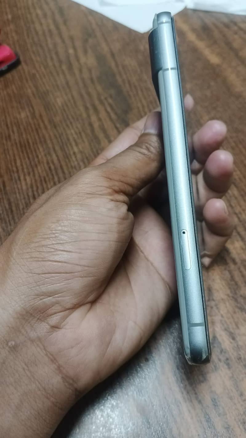 Google Pixel 8 2