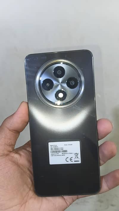 OPPO Reno12