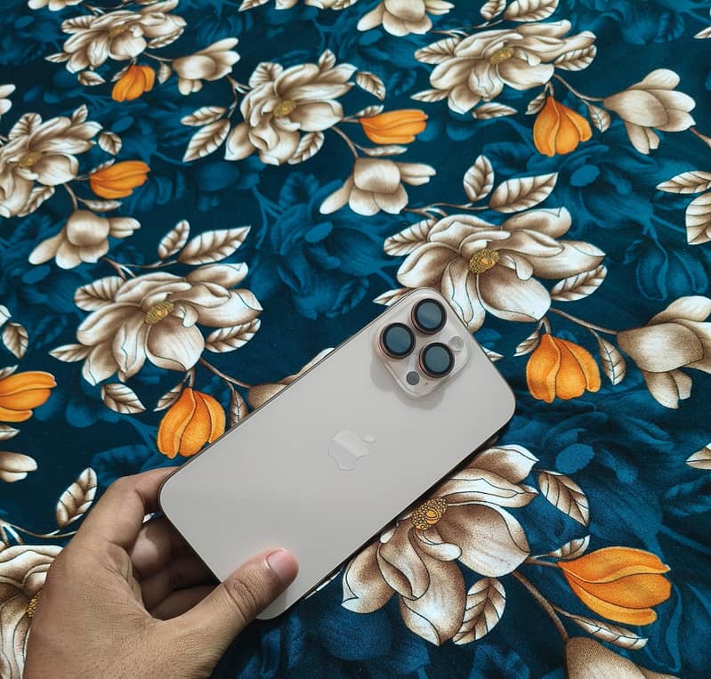 IPhone 16 pro max 0