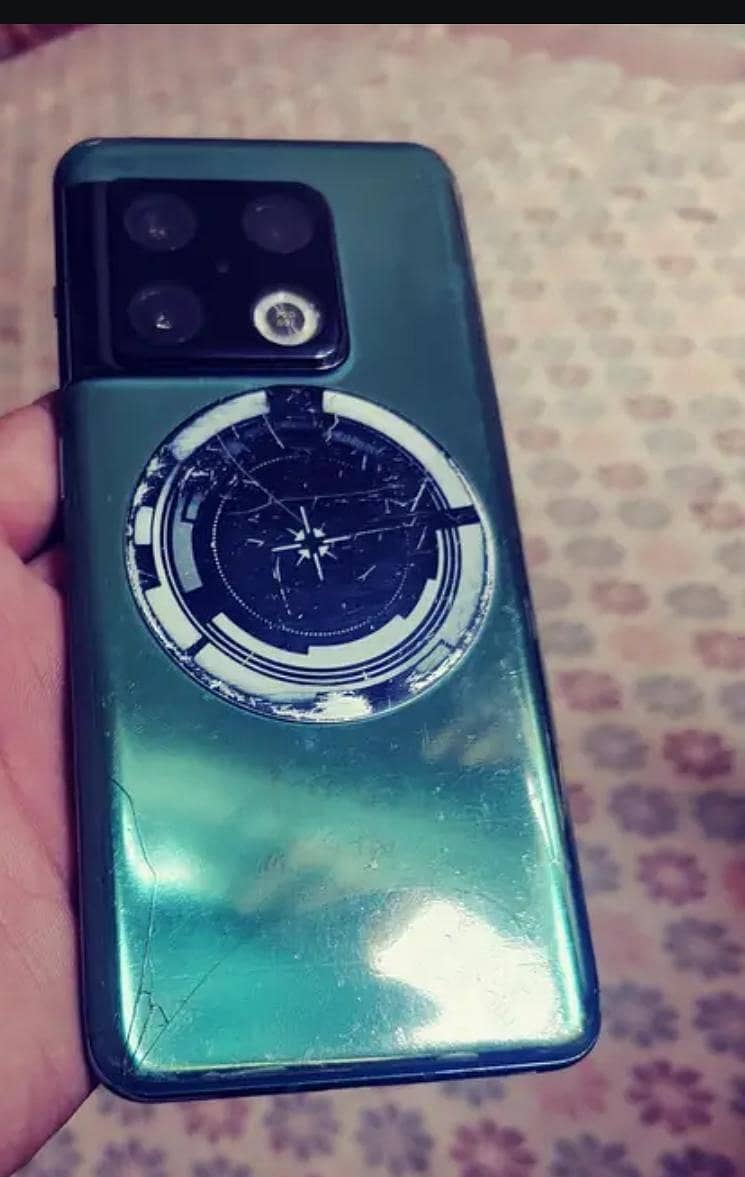 One Plus 10 Pro 0