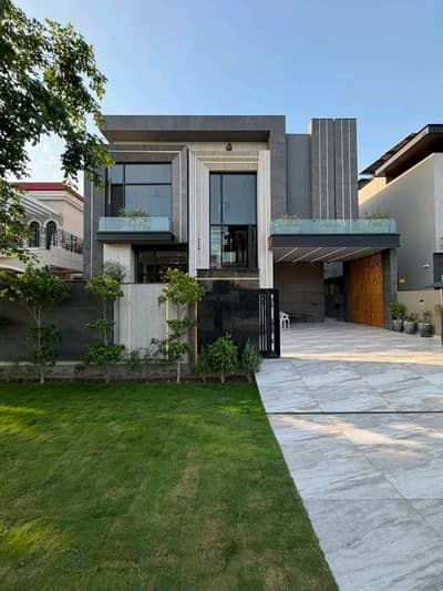 1 Kanal Brand New Luxury Furnished House for Rent in a Prime Location of Bahria Town, Lahore.
