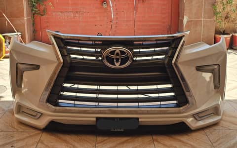 fortuner lexus style kit 9/10 condition.
