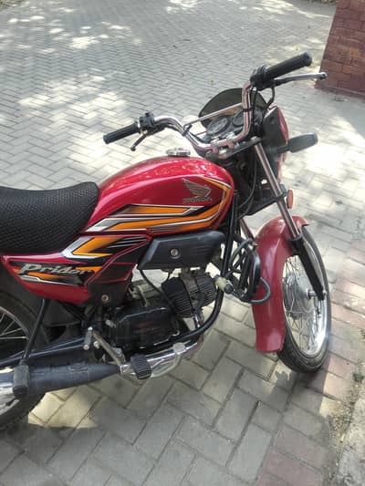 Honda pridor