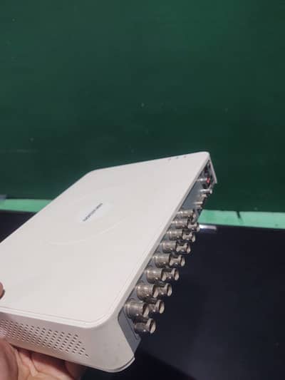 HIKVISION DVR 7116HQHI F1 16 CHANNEL DVR FOR SALE 03004530486