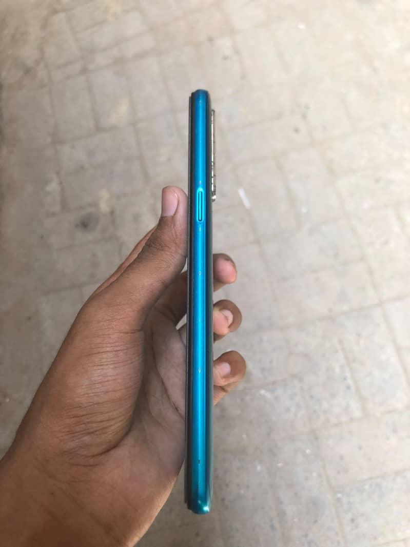 Realme 5i 3