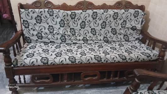 sofa set condition bilkul thik ha set ha sofa