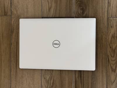 Dell XPS 15 9570 – High Performance Premium Laptop