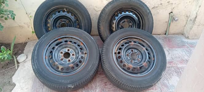 Tyre with rims