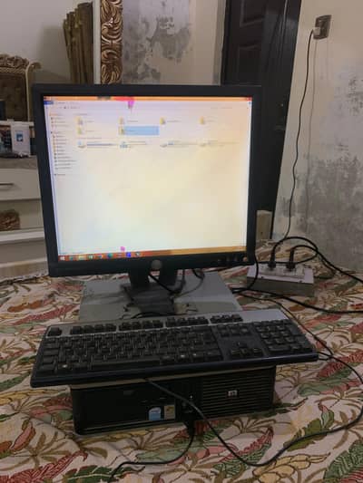 HP complete setup|4GB RAM|320 GB HDD|1 GB vraphic card