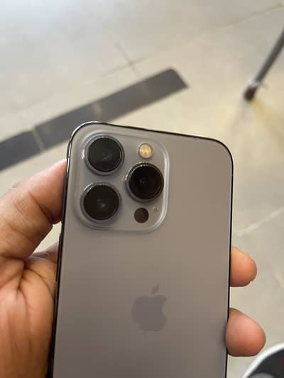 Apple iPhone 13 Pro