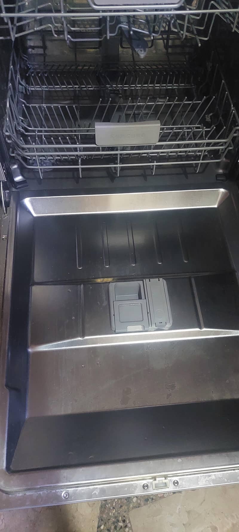 Dishwasher 3