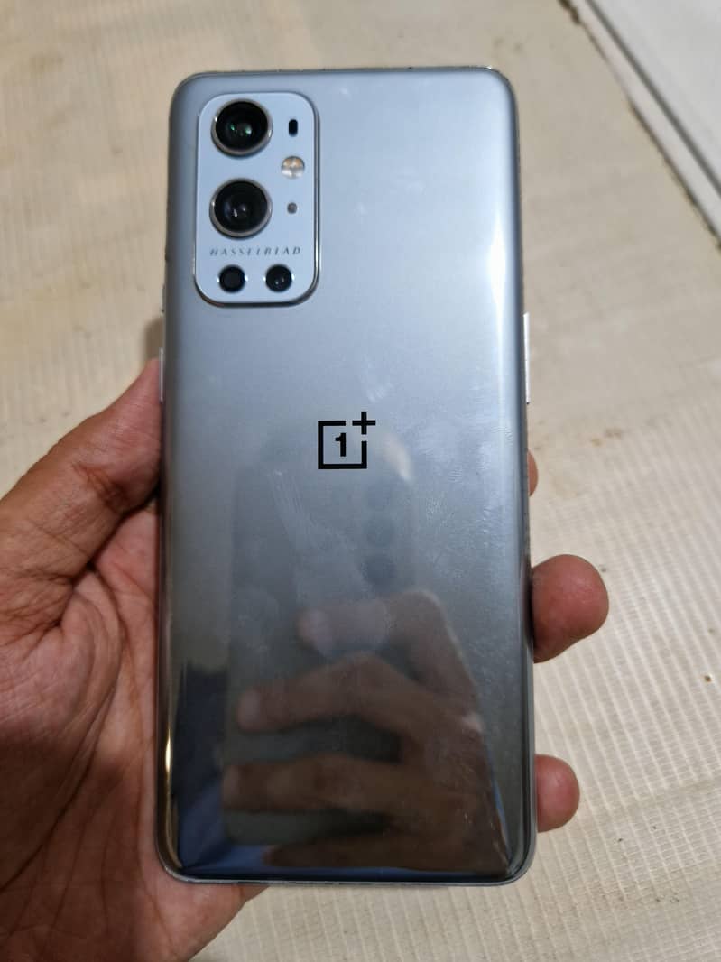 One Plus 9 Pro 0