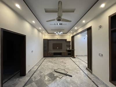 3 Marla House For sale In Beautiful Edenabad
