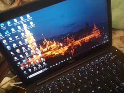 Intel core i5 6th generation 8 GB Ram,256 SSD