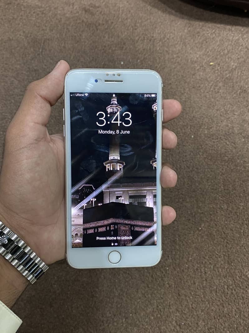Apple iPhone 7 Plus 3