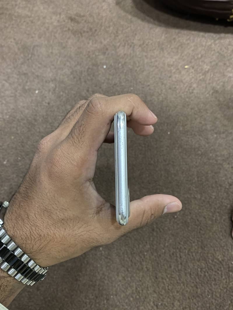 Apple iPhone 7 Plus 4