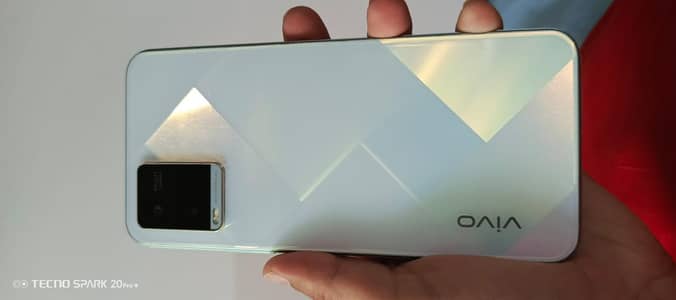 Vivo Y21