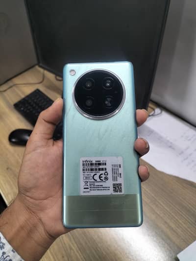 Infinix Zero 40
