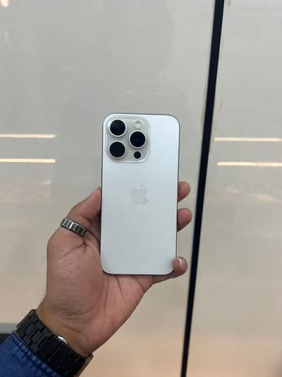Apple iPhone 15 Pro