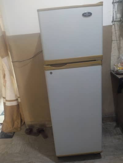 2 door Dawlance fridge