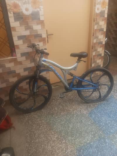 cycle 10/10 condition phoenix original cycle