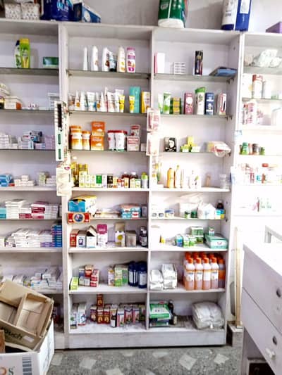 Medical shelves