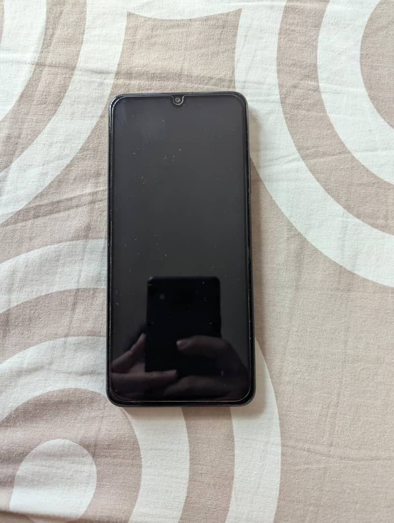Realme C51 7