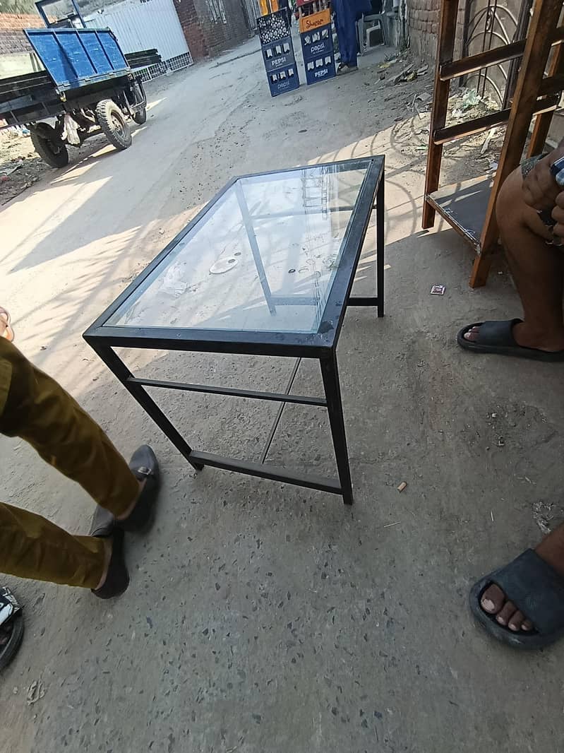 iron table 1
