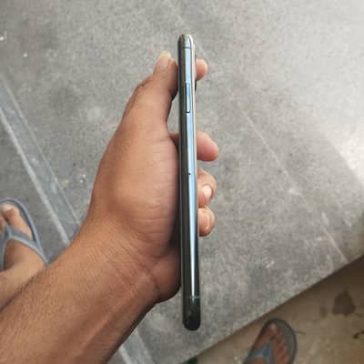 Apple iPhone 11 Pro Max