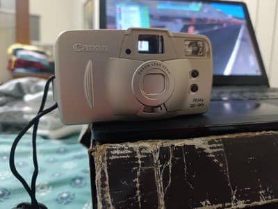 Canon Prima BF-90 – 35mm Point & Shoot Film Camera