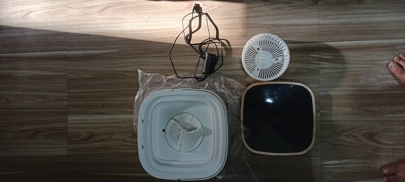 Mini washing machine 1