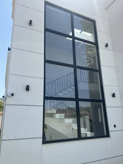 1 Kanal Designer House Park Facing, Fully Furnished with Branded Furniture and Home Appliances, Super Hot Location. Dem 13 Cr negotiable