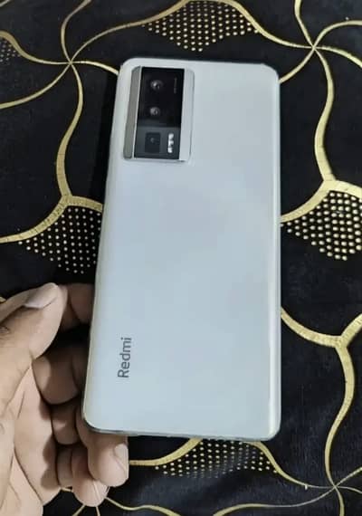 Xiaomi POCO F5 Pro