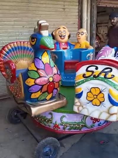 token rides in Lahore Pakistan