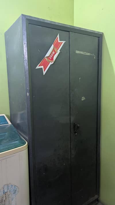 Iron Almari Cheap Price Urgent Sale